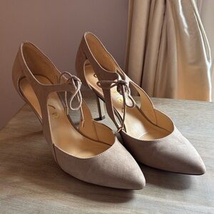 Unisa Unhuhree Heels with Lace-Up Bow Detail